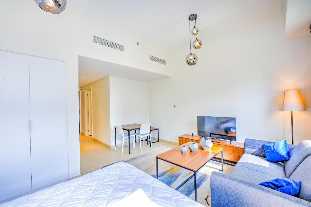 Expo Village Serviced Apartments Dubaï Extérieur photo